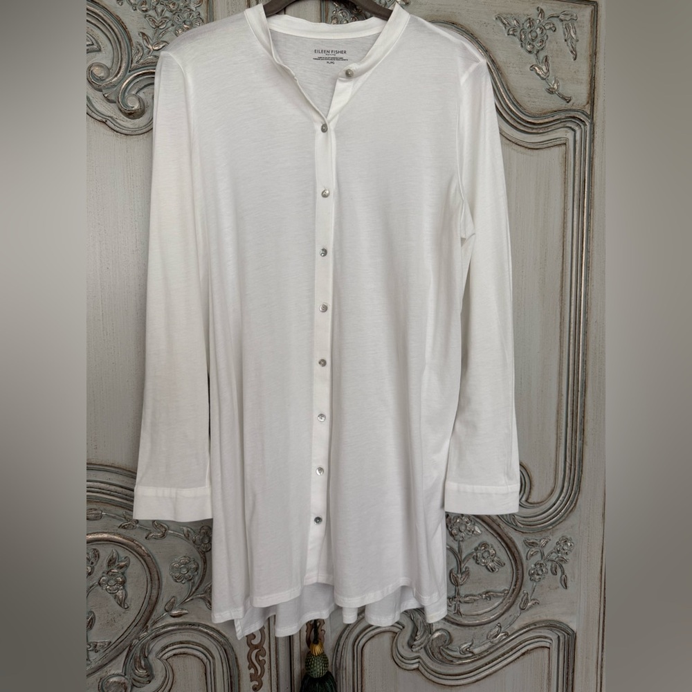 Eileen Fisher Ivory Button-Up tunic Blouse